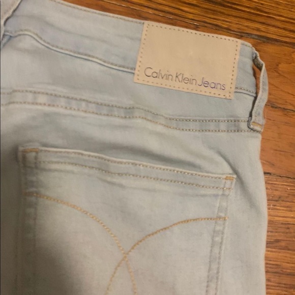 Calvin klein light wash skinny jeans - Picture 3 of 3